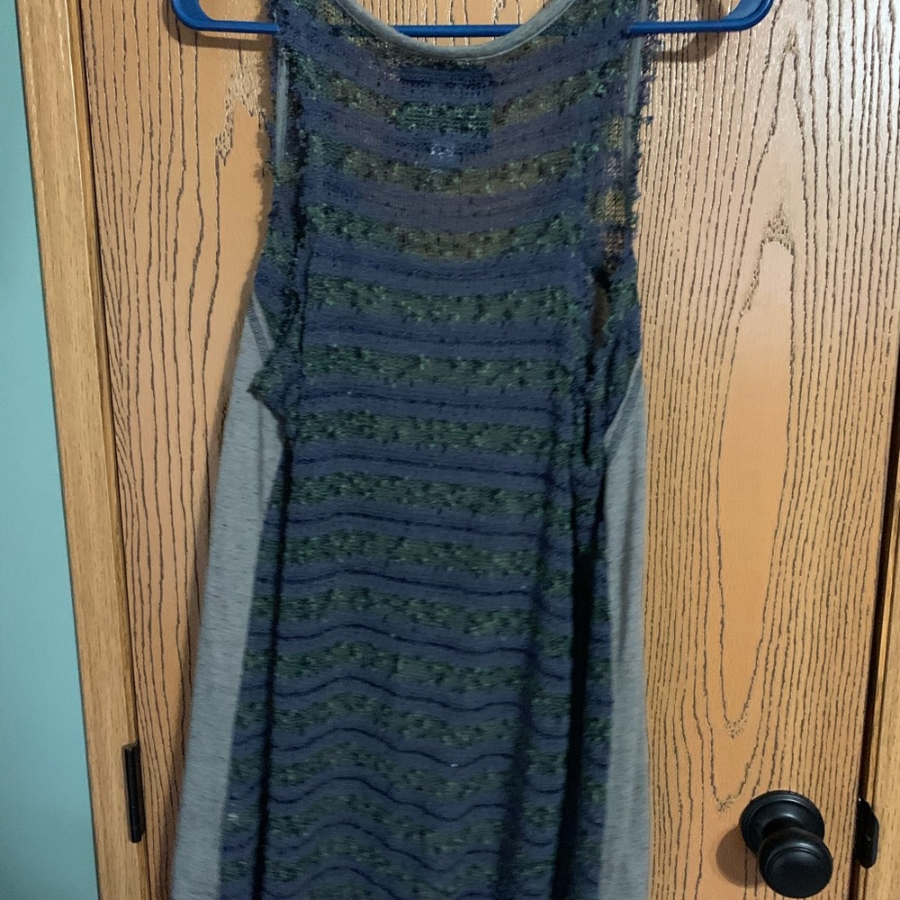 Maurices Graphic Tank - Picture 3 of 3
